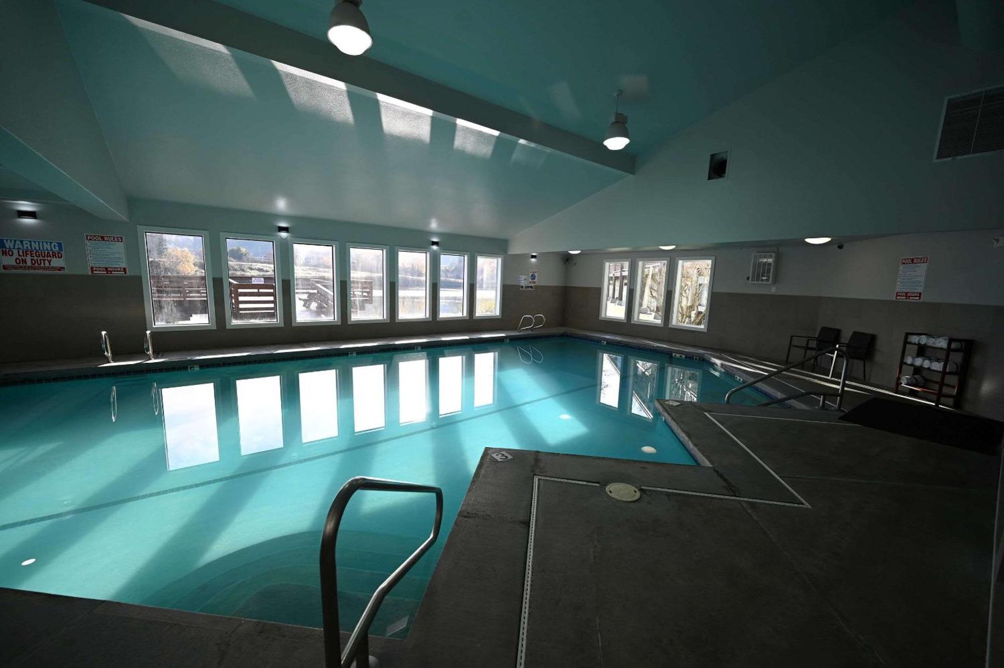Edgewater Inn And Suites, Ascend Hotel Collection Coos Bay Exteriör bild