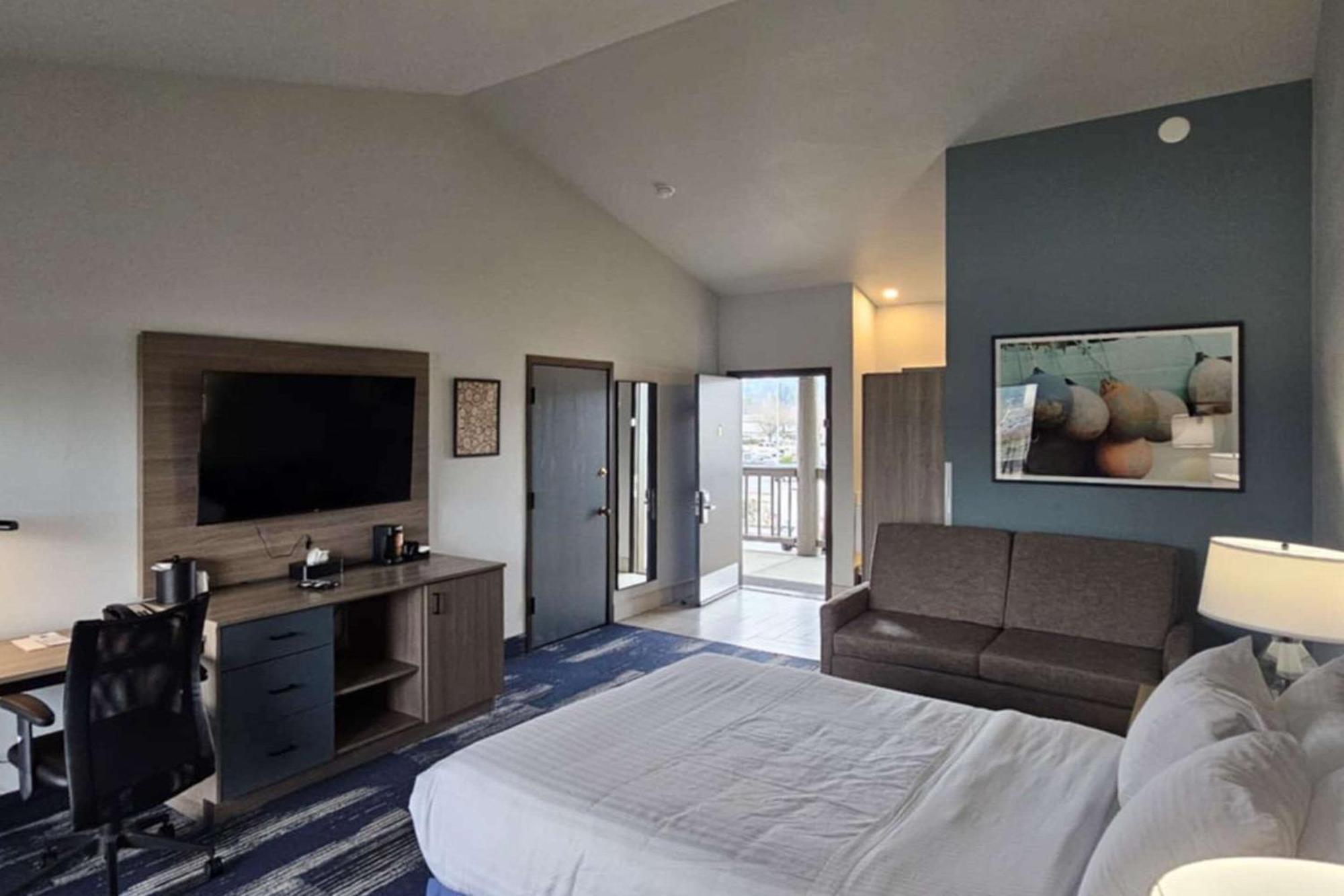 Edgewater Inn And Suites, Ascend Hotel Collection Coos Bay Exteriör bild
