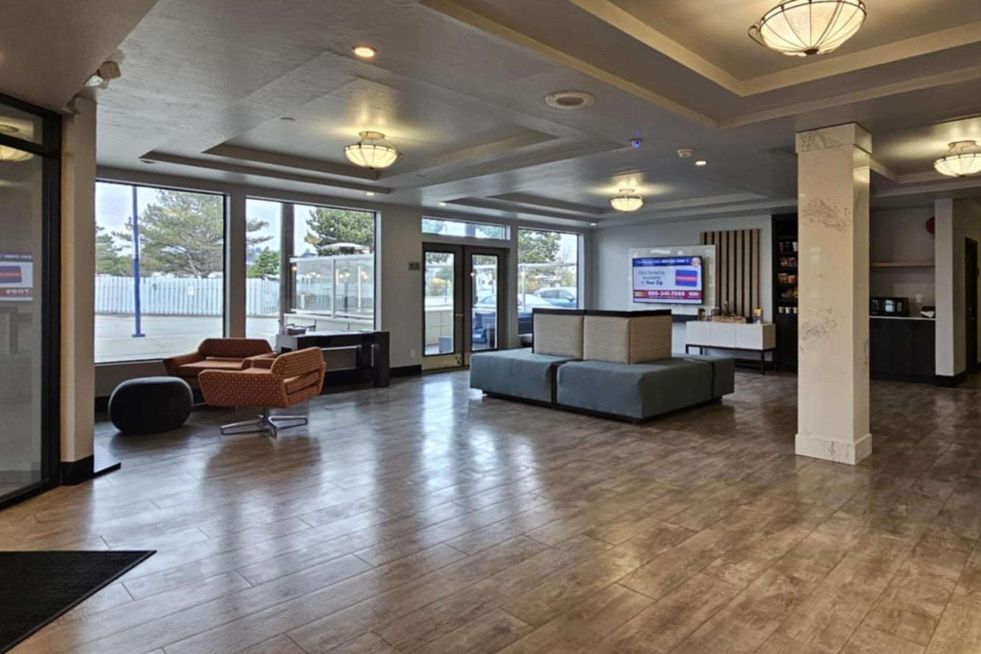Edgewater Inn And Suites, Ascend Hotel Collection Coos Bay Exteriör bild